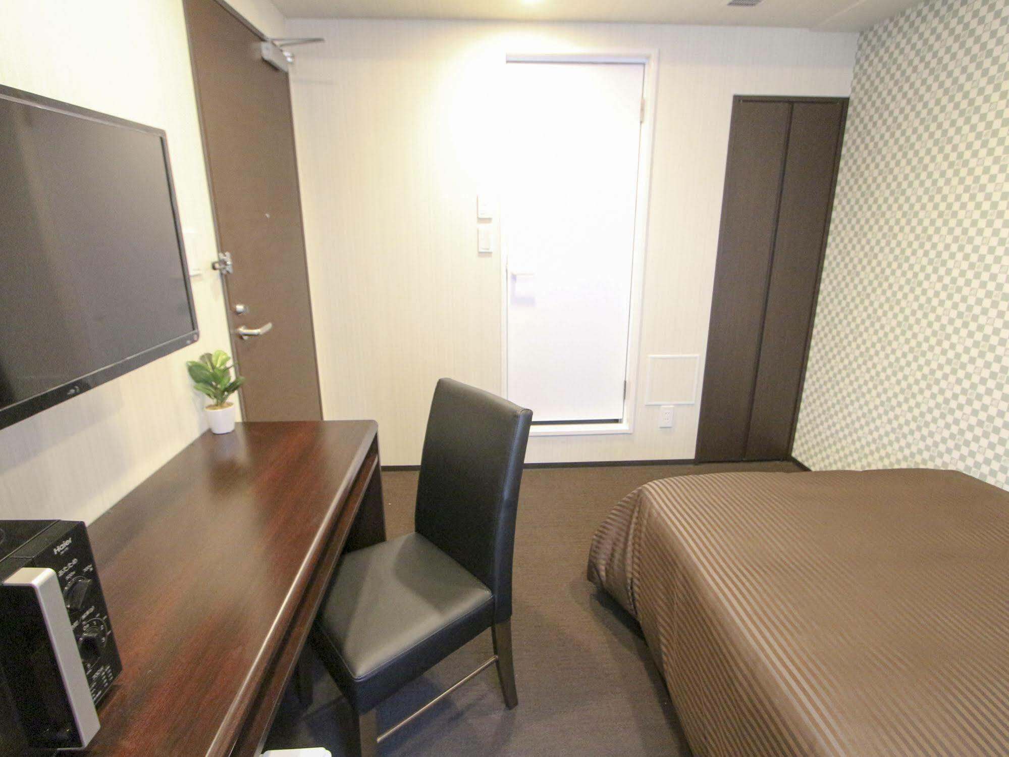 Hotel Livemax Nihonbashi Hakozaki Tokio Buitenkant foto